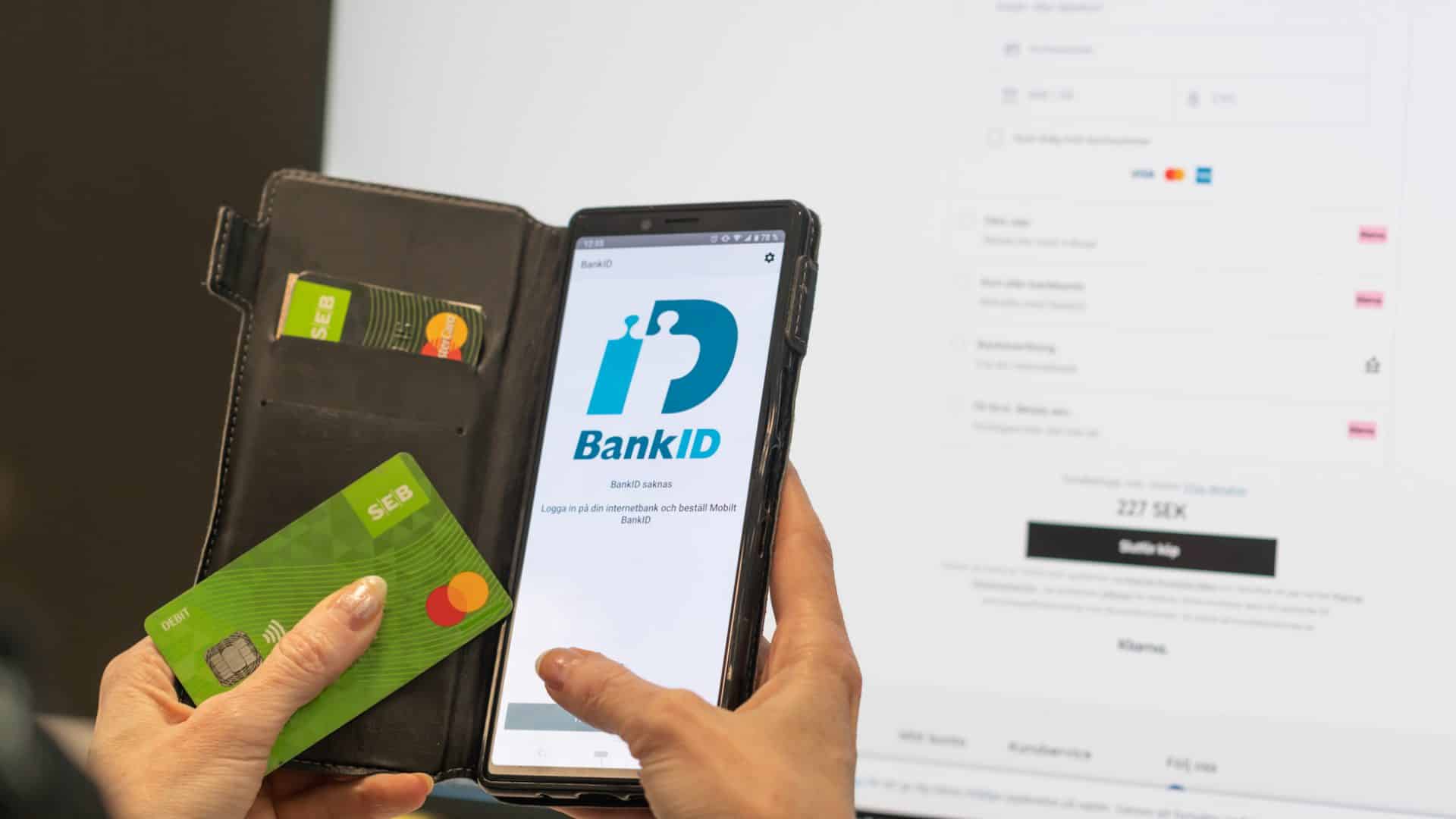 Betalning med bankkort och mobiltelefon.