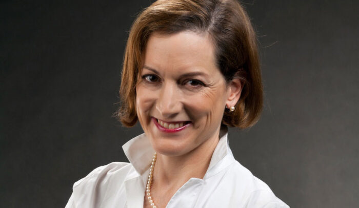 Anne Applebaum